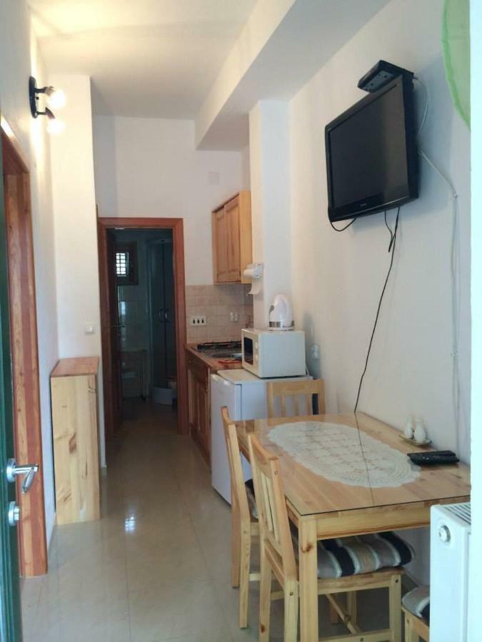 Apartmani Paklenica Starigrad Paklenica Exterior foto
